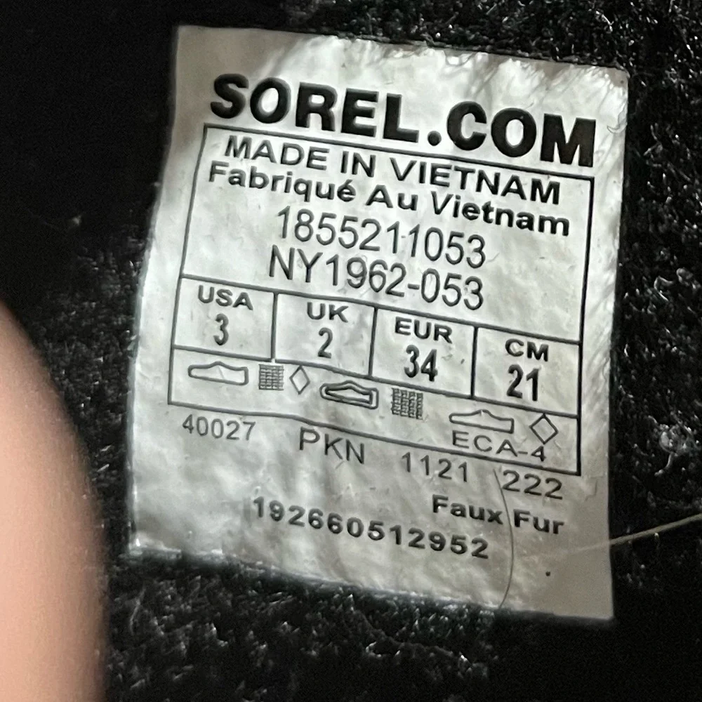 Sorel Kids' Black and Gray Winter Boots Size 3